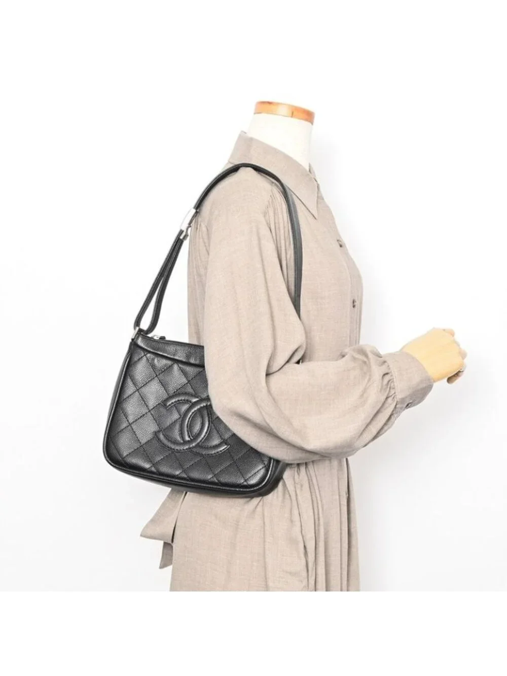 Chanel Shoulder Bag Caviar - Picture 7 of 10